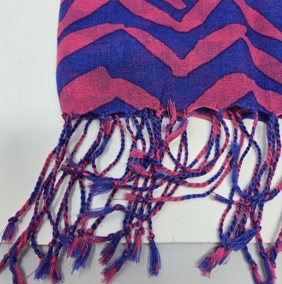 LILLY PULITZER I GOT LUCKY POP PINK SILK CASHMERE SCARF FRINGE ENDS WOMEN OS - Picture 10 of 13